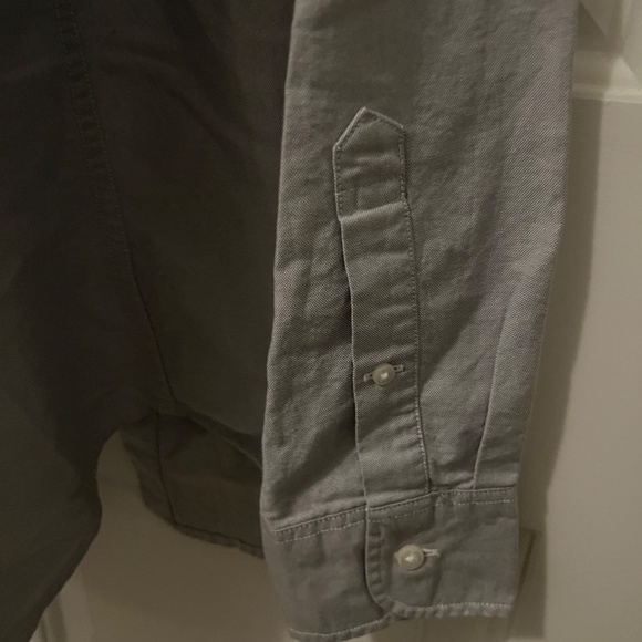 NWT J. Crew Men's Button-Down Slim Shirt - Chambray Gray - Size Small - Picture 4 of 5